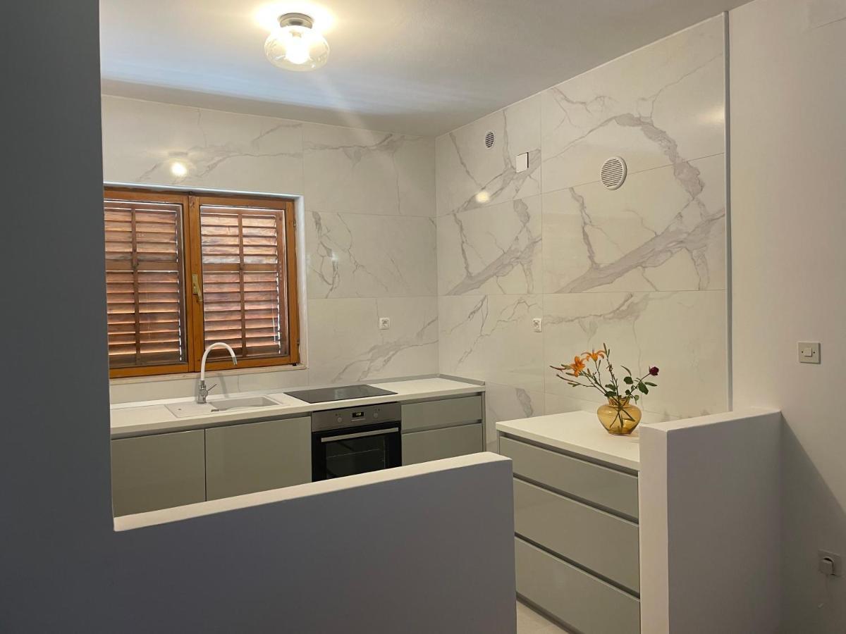 Six Bedroom Holiday Home Matea Ploce (Dubrovnik-Neretva) Exterior foto