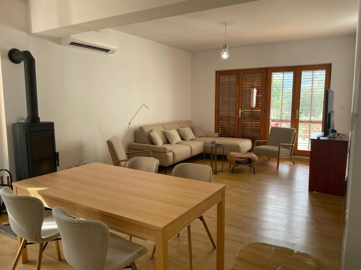 Six Bedroom Holiday Home Matea Ploce (Dubrovnik-Neretva) Exterior foto