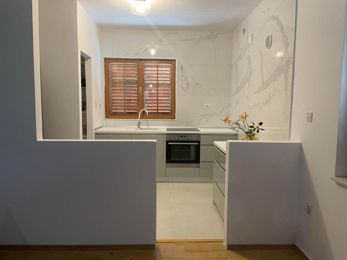Six Bedroom Holiday Home Matea Ploce (Dubrovnik-Neretva) Exterior foto